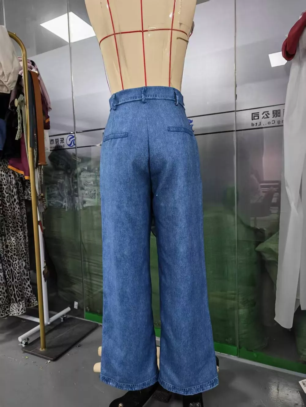 Full Size Ruffled Wide-Leg Jeans Plus Size, image 7