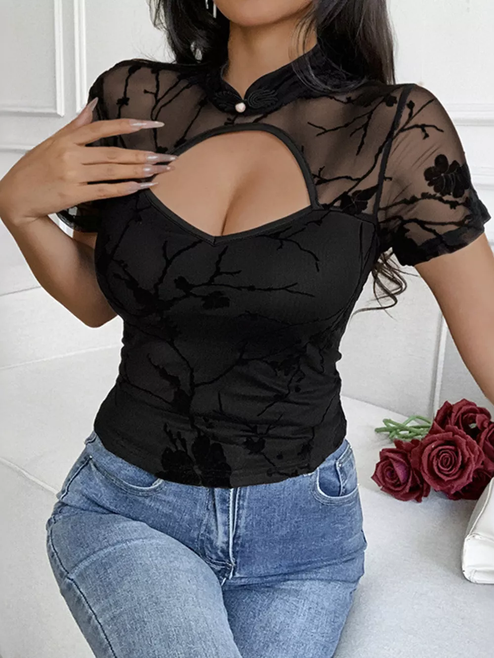 Cutout Front Short Sleeve Top, image 2