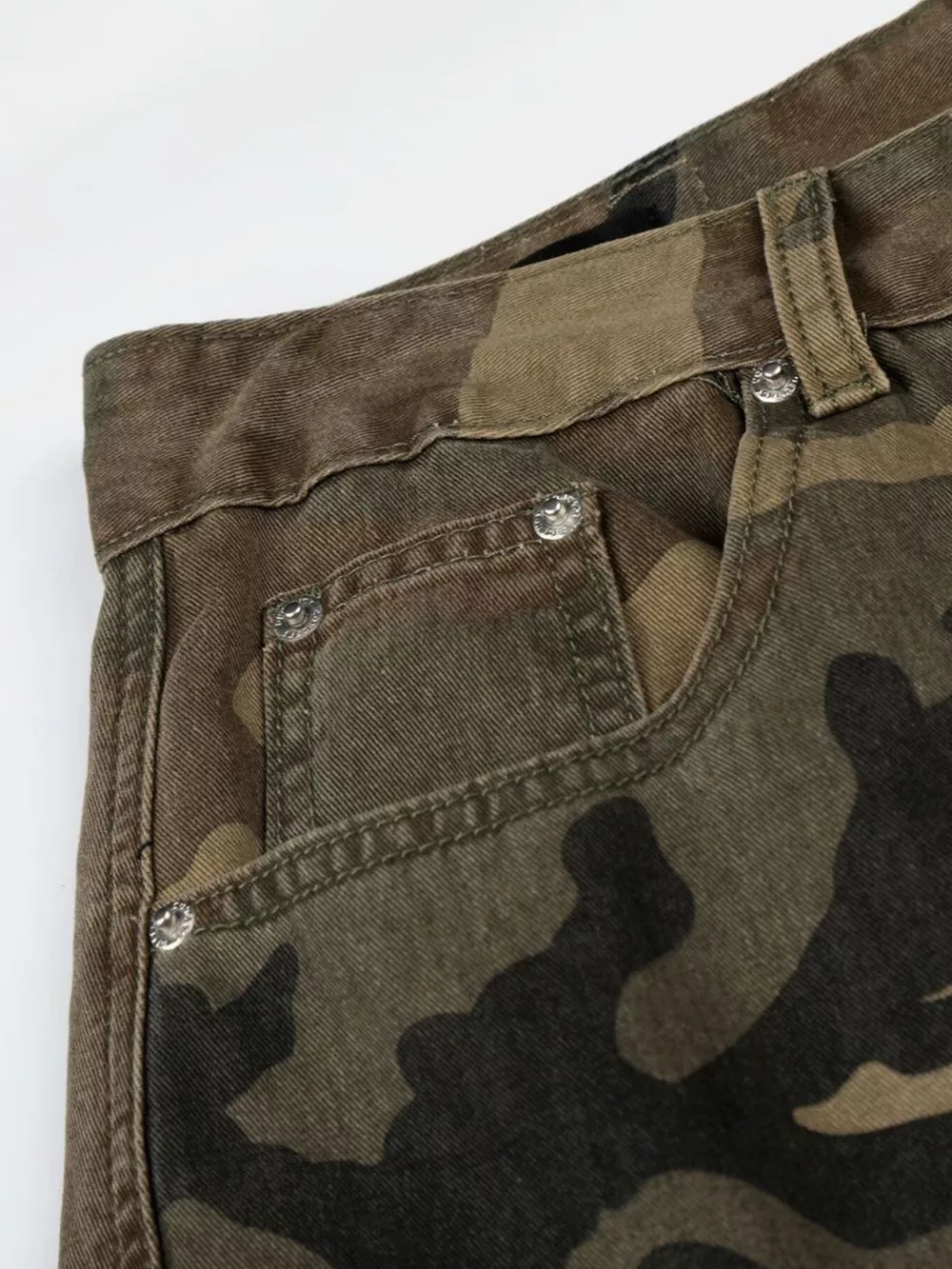 Men's High-Waisted Camouflage Cargo Wide-Leg Pants, image 9