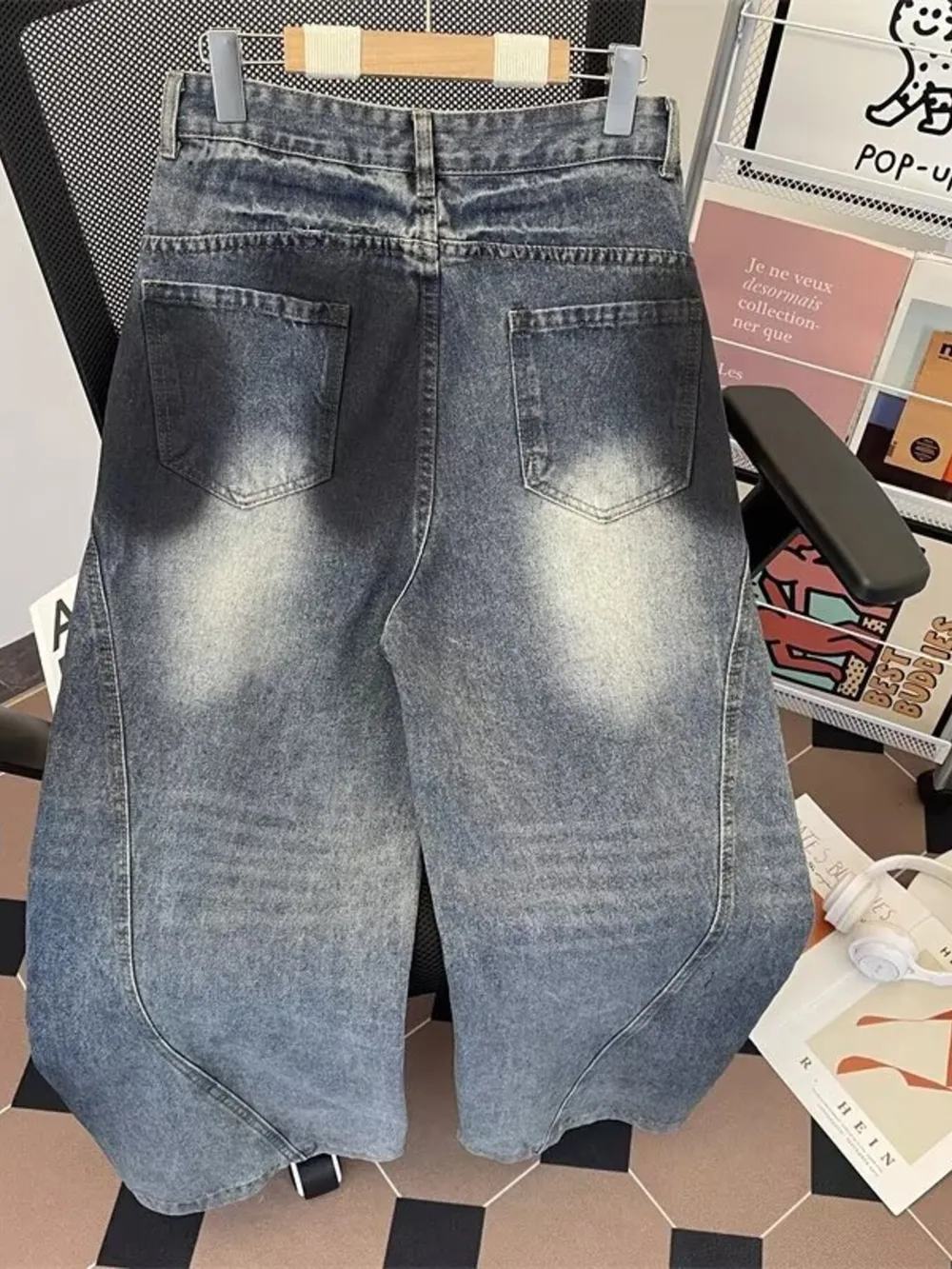 Men's Plus Size Wide Leg Distressed Jeans, image 3