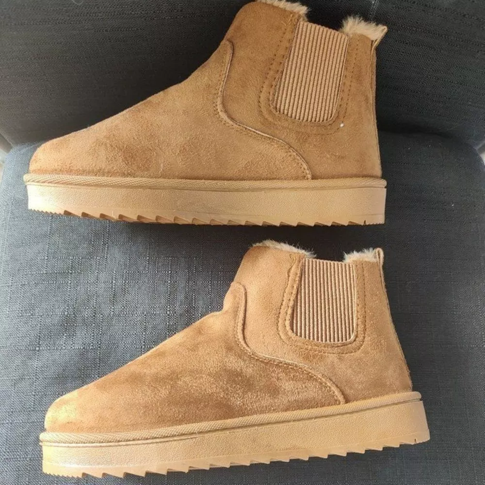 Plush Lined Slip-On Chelsea Winter Boots, image 7