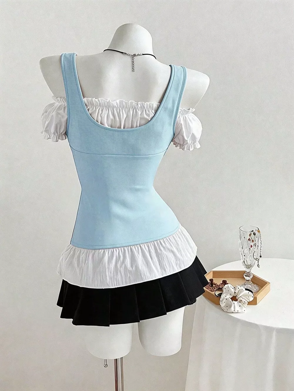 Cold Shoulder Ruched Top, image 19