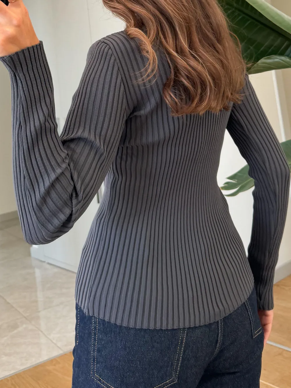 Ribbed Button-Front Long Sleeve Cardigan, image 4