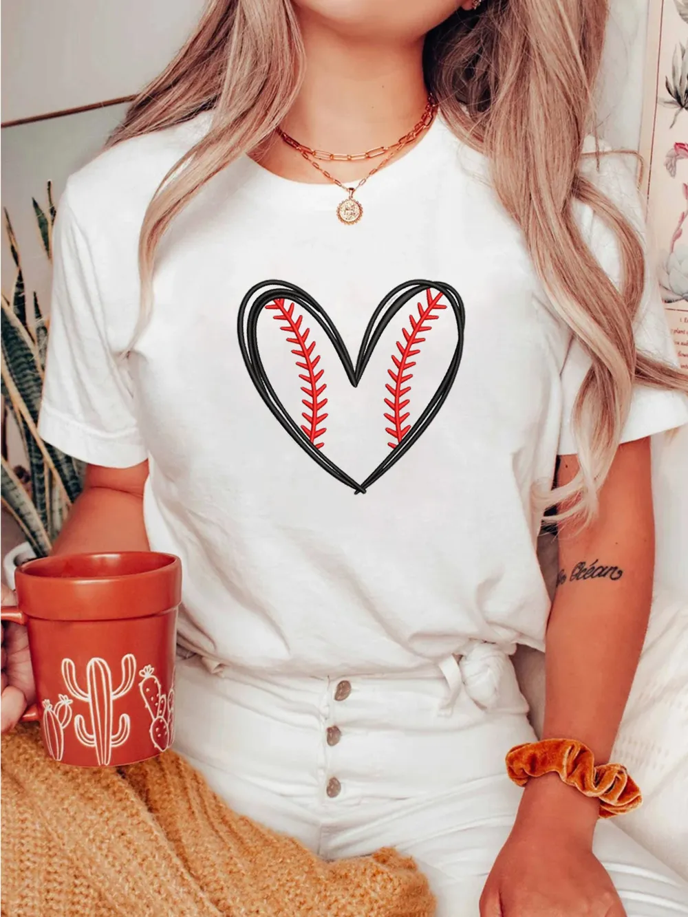 Heart Graphic Short Sleeve T-Shirt, image 5