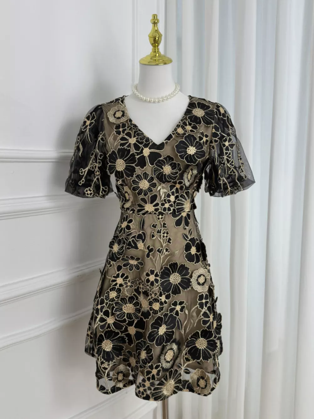 Plus Size Embroidered Floral V-Neck Mini Dress, image 19
