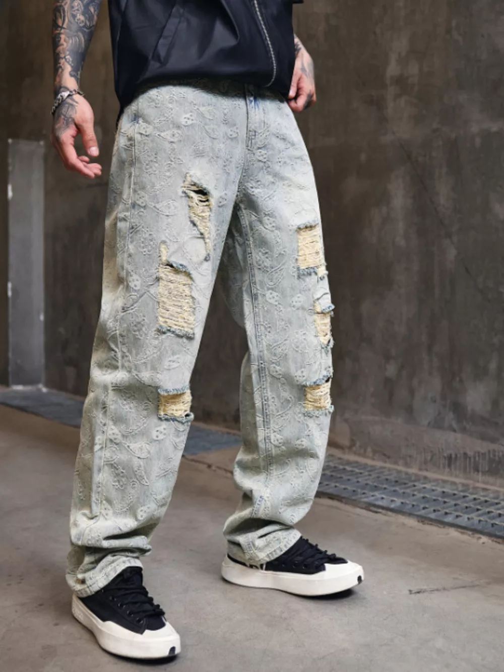 Men's Full Size Distressed Wide-Leg Jeans Plus Size, image 2