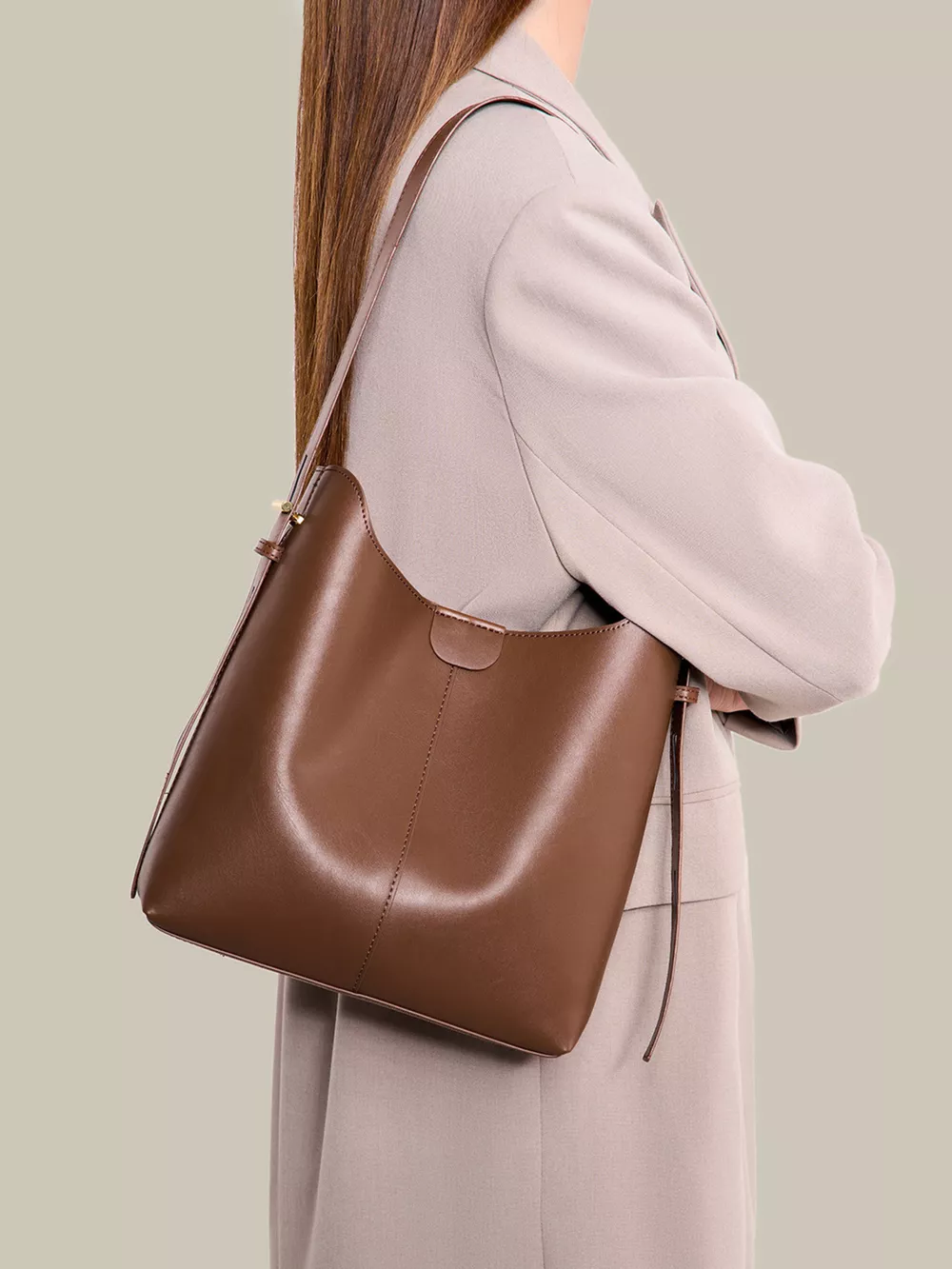 Minimalist PU Leather Bucket Shoulder Bag, image 5