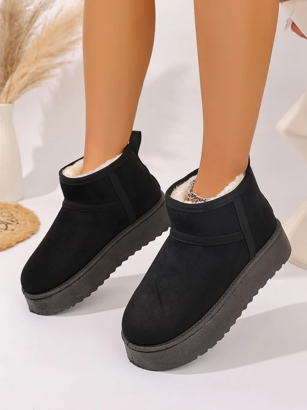 Platform Winter Ankle Boots with Cozy Fleece Lining, image 3
