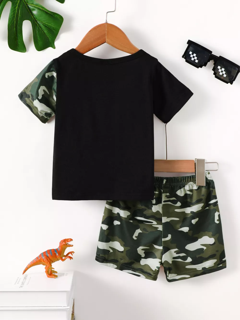 Children's Dinosaur Round Neck Tee and Camo Shorts Set, image 2