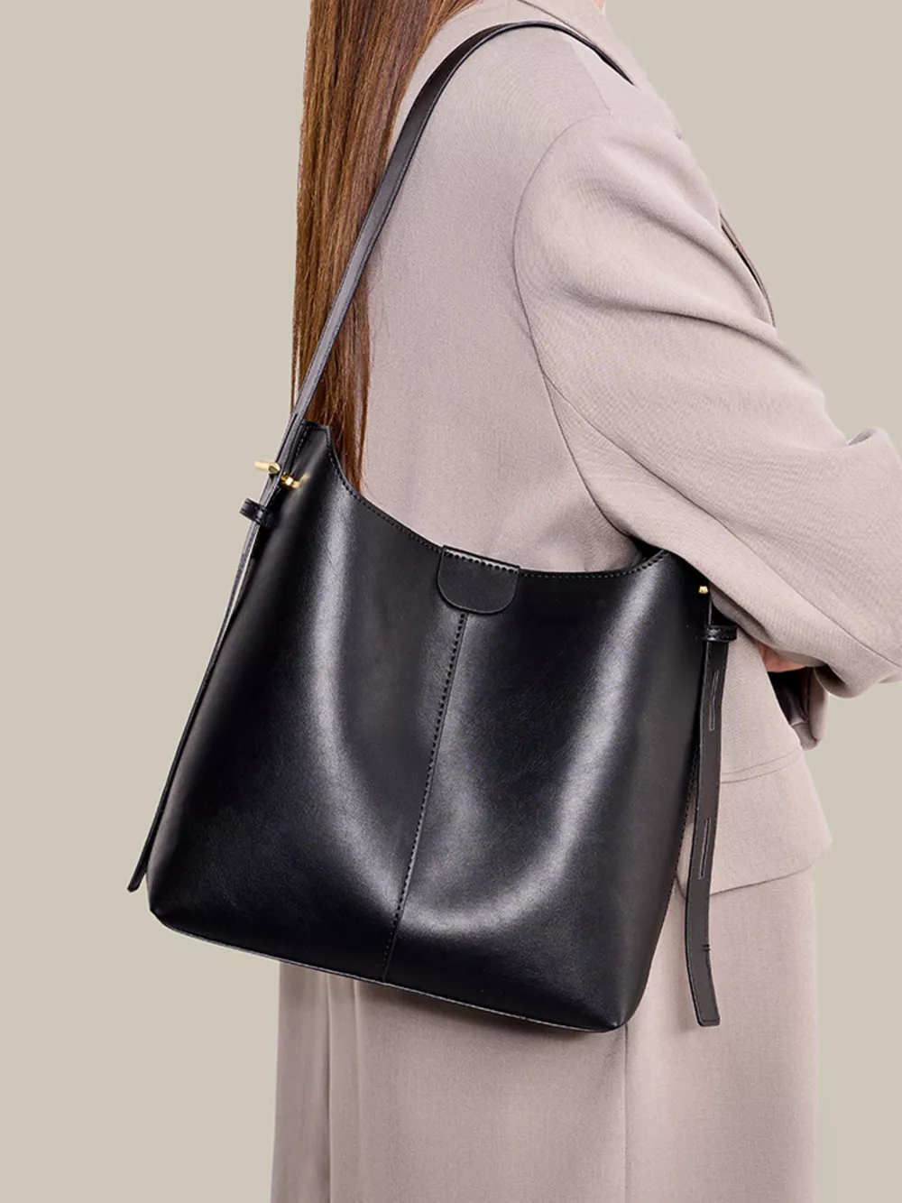 Minimalist PU Leather Bucket Shoulder Bag, image 4