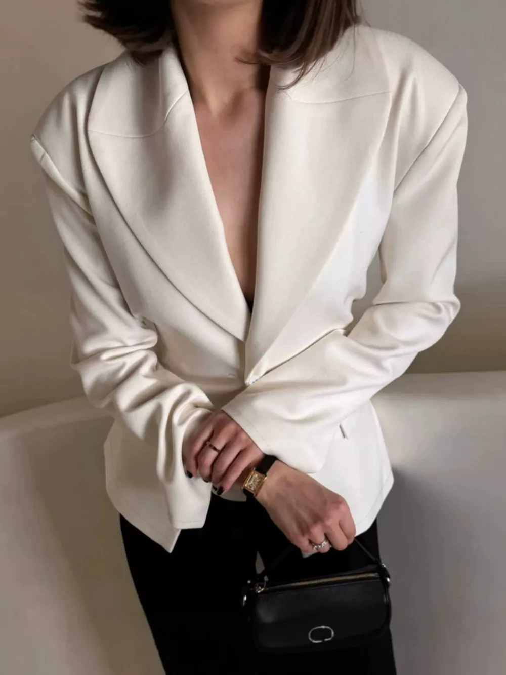 One Button Padded Shoulders Blazer
