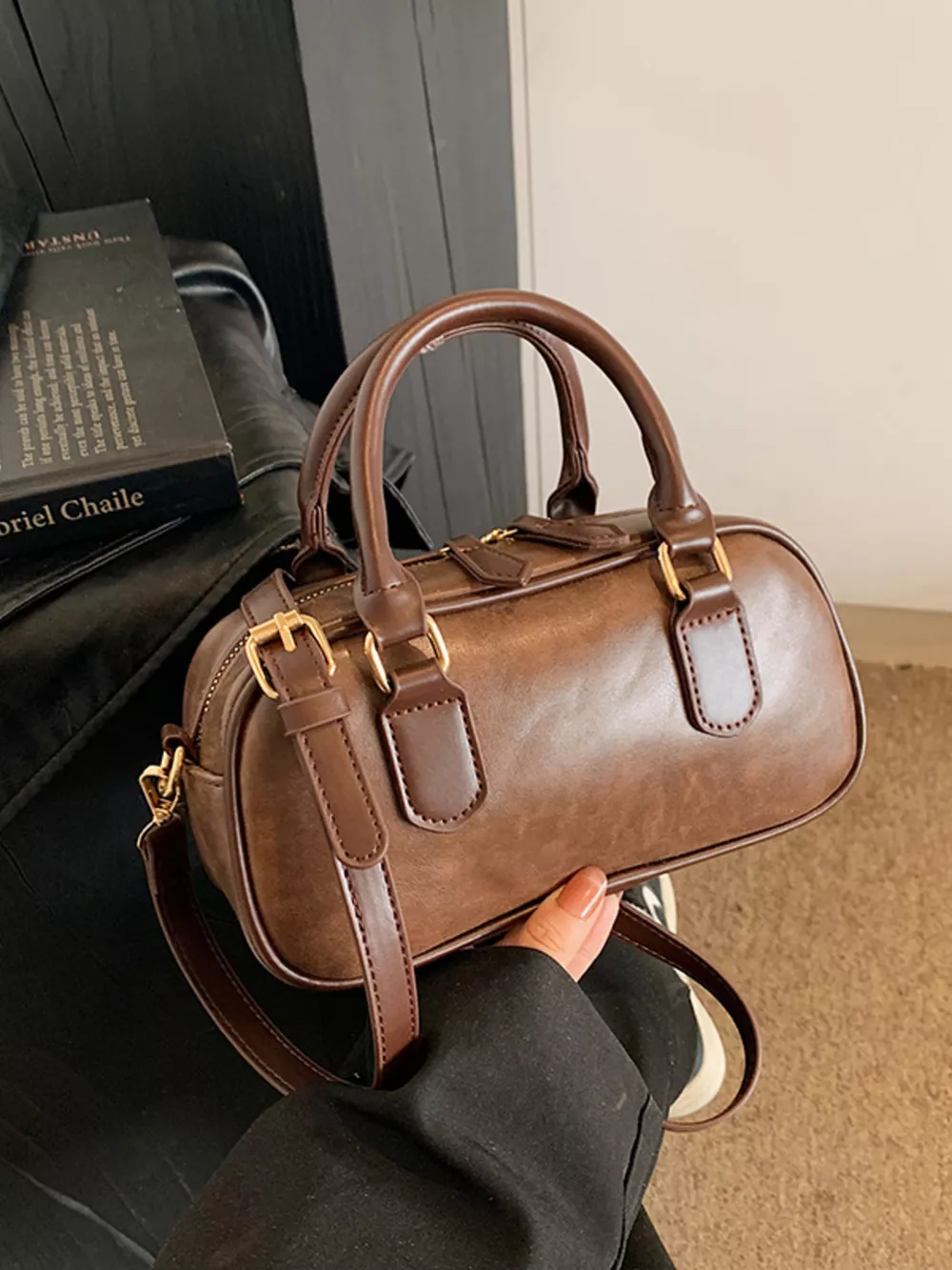 Vintage Style Barrel Crossbody Bag, image 4