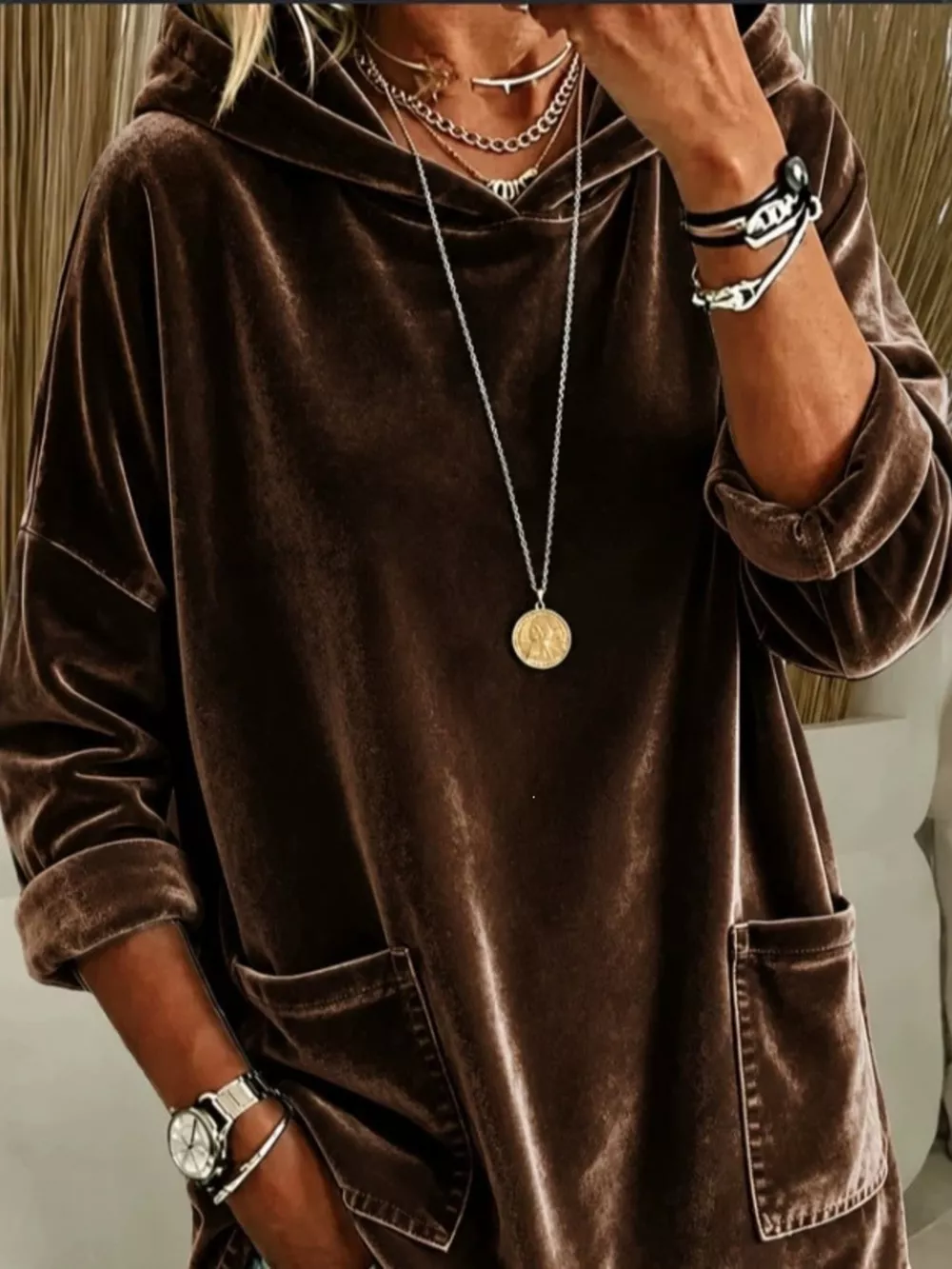 Velvet Front Pockets Hoodie, image 2