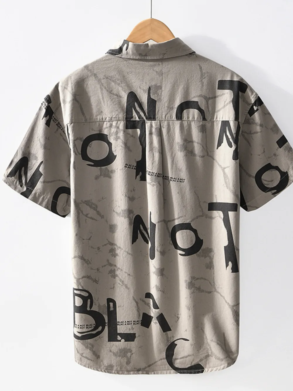 Men's Printed Button Up Short Sleeve Shirt, image 3