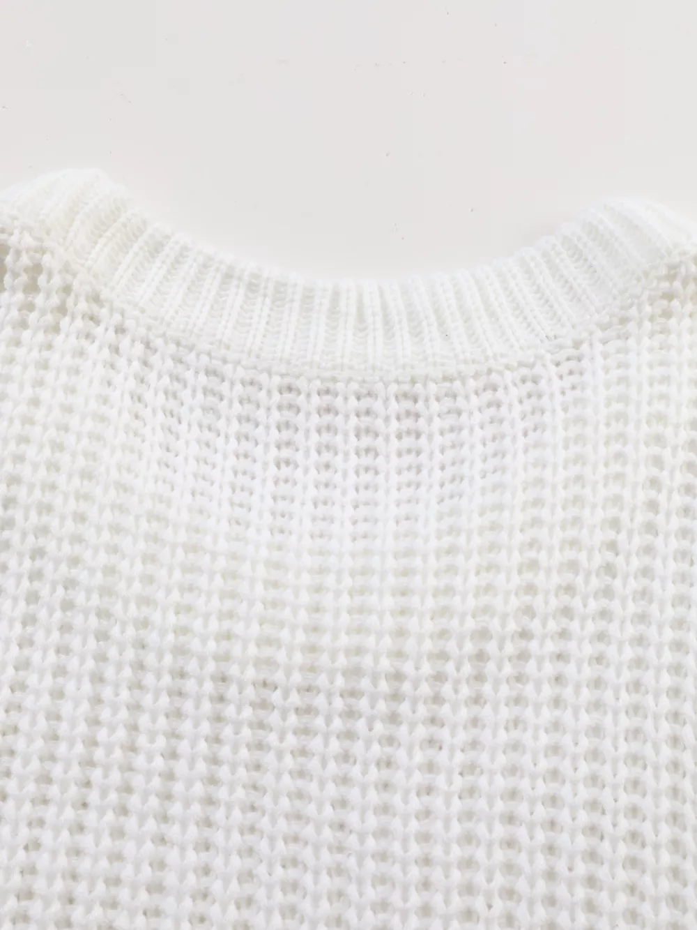 Ribbed Knit Round Neck Slouchy Chunky Sweater, image 9