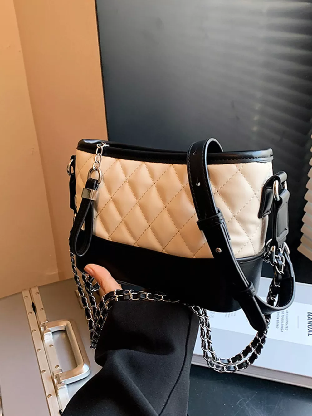 Quilted Bucket Crossbody Bag with Chain Strap, image 2