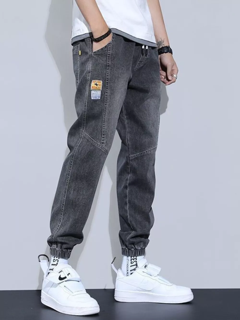 Men's Plus Size Washed Jeans with Pockets, image 3