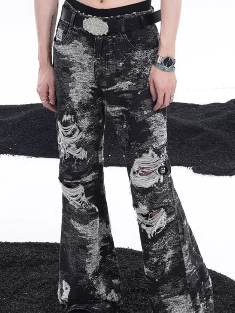 Men's Distressed Wide Leg Jeans