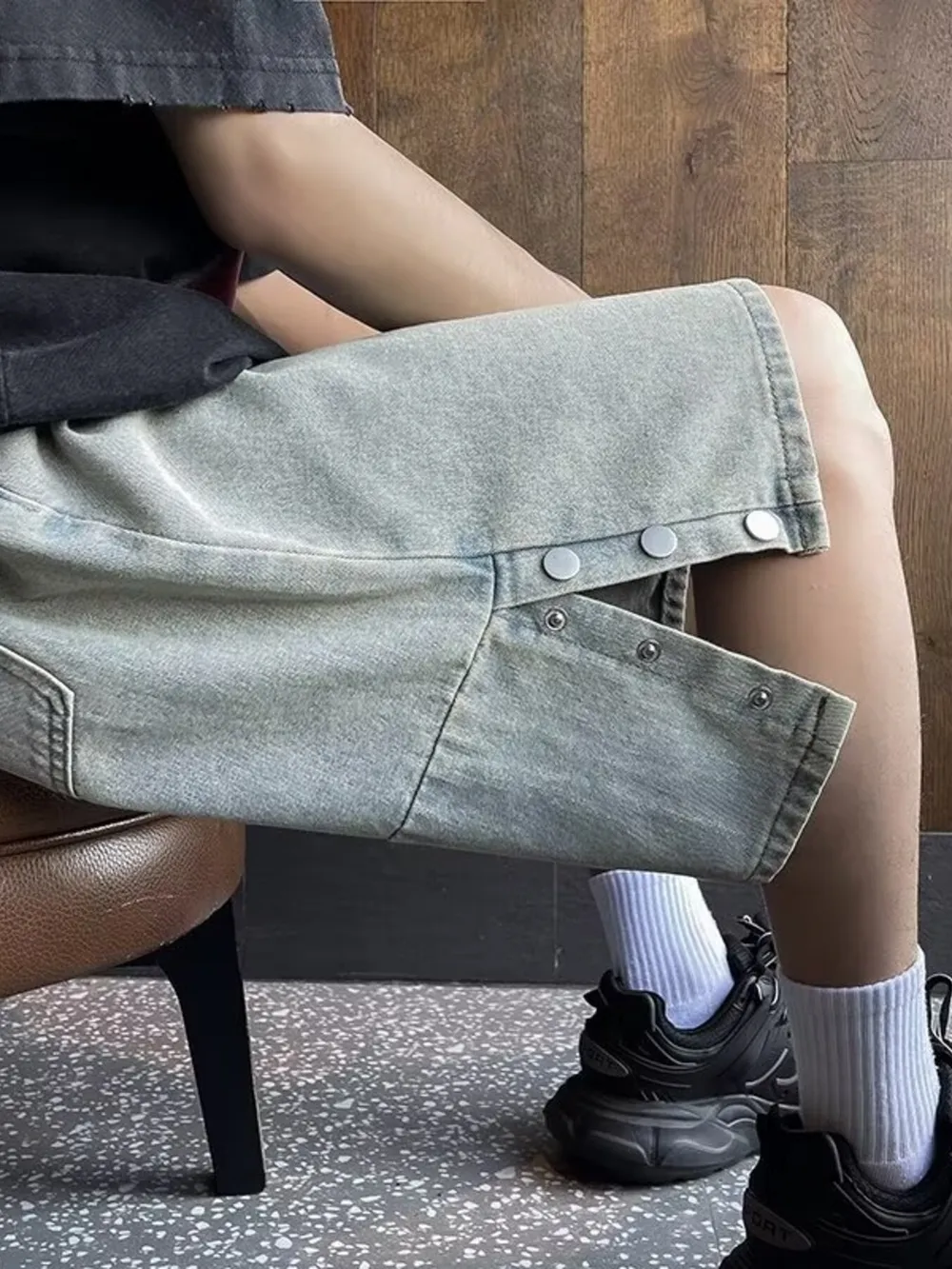 Men's Plus Size Loose Fit Wash Denim Shorts, image 4