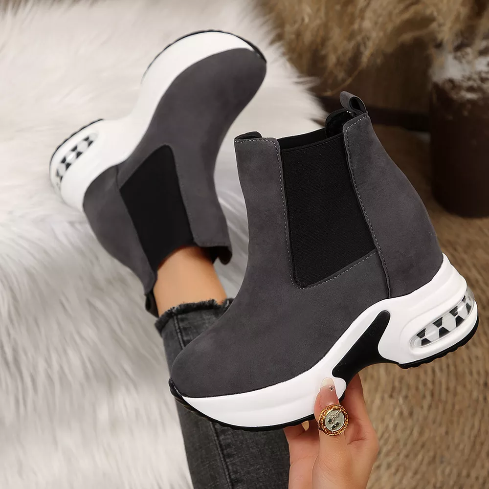 Casual Platform Chelsea Boots with Elastic Side Panels, image 7