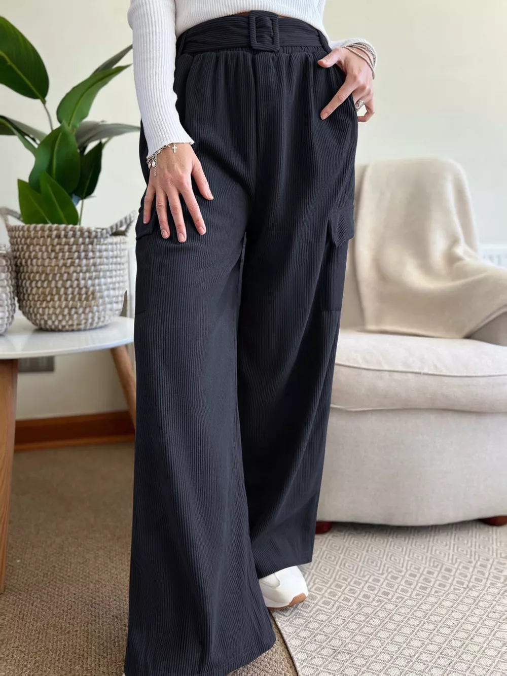 High-Waisted Wide-Leg Pants, image 5