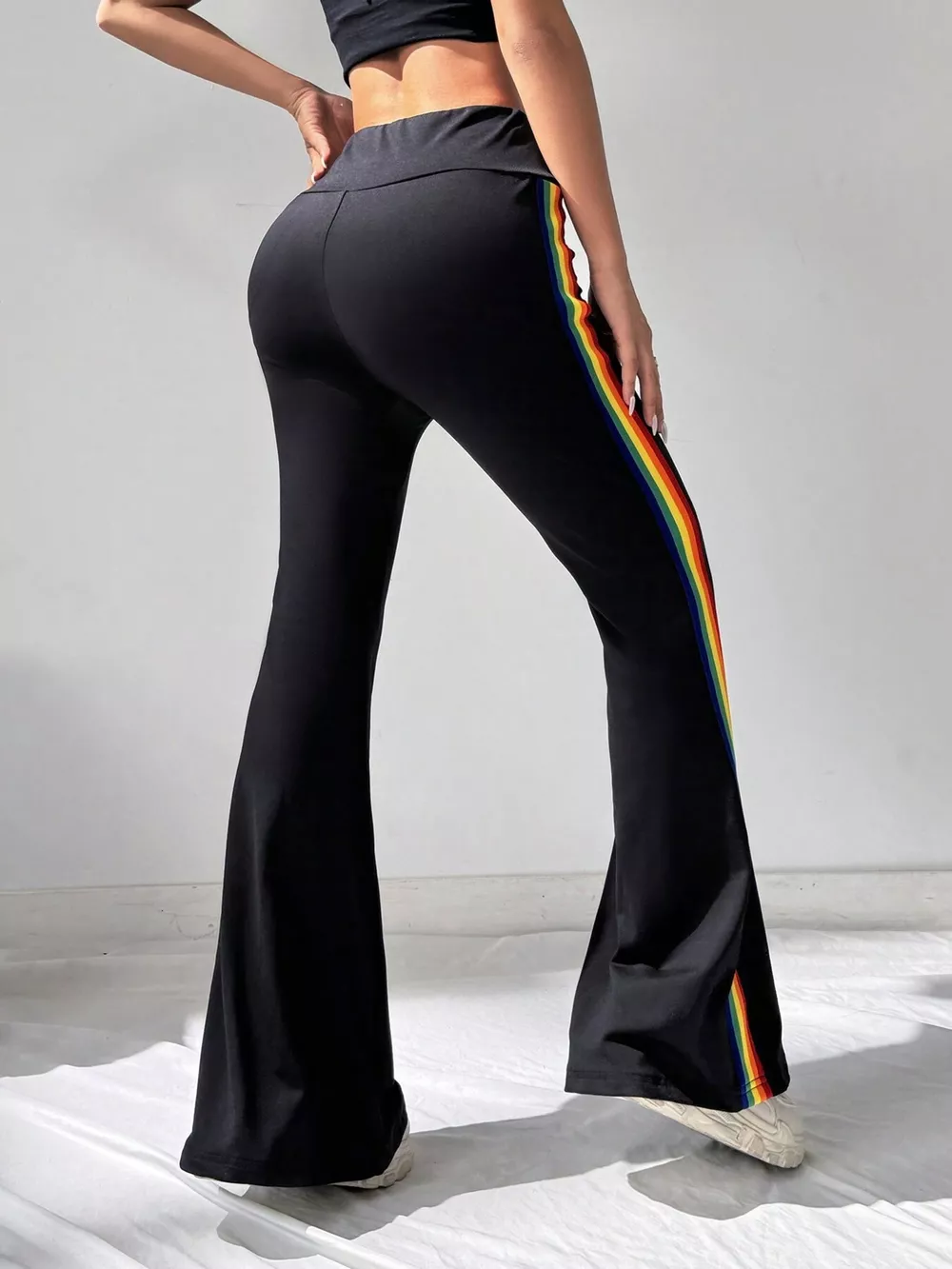 High-Waisted Side-Striped Flare Active Pants, image 9