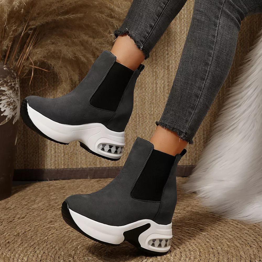 Casual Platform Chelsea Boots with Elastic Side Panels, image 6