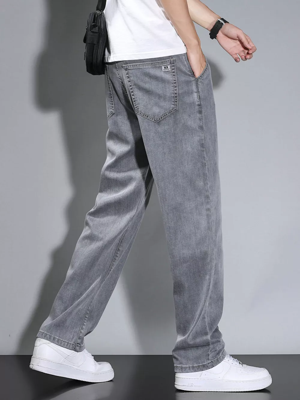 Men's Loose Fit Washed Jeans, image 3