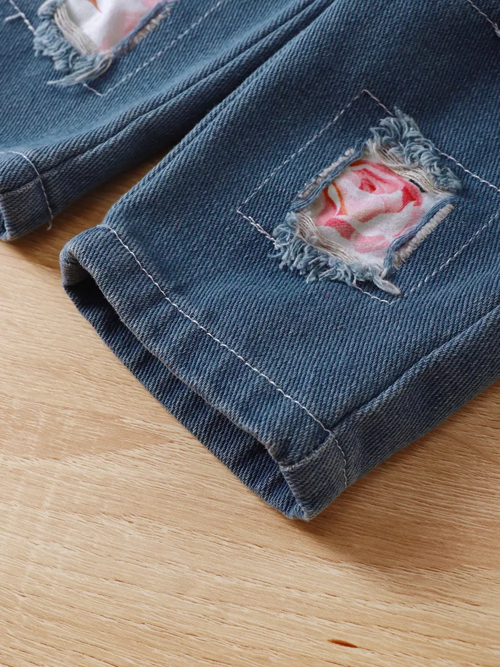 Children's Floral Ruffle Trim Top & Distressed Jeans Set, image 5