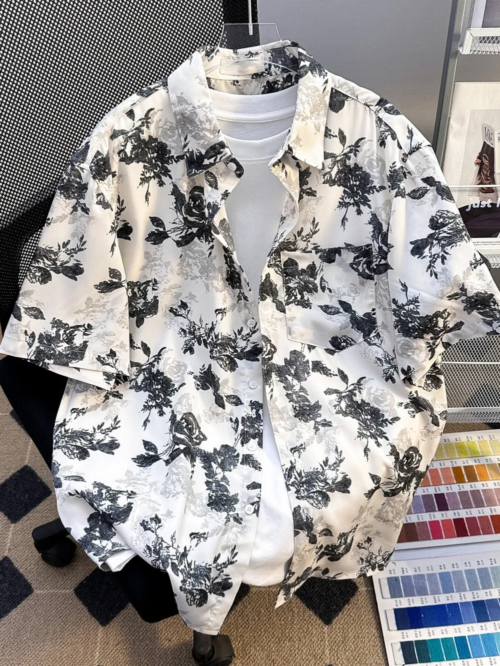 Men's Plus Size Printed Button Up Short Sleeve Shirt, image 4