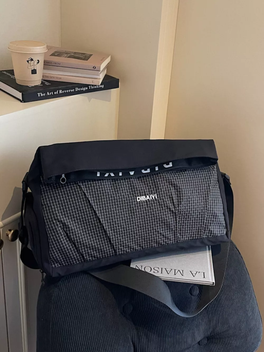 Plaid Lightweight Travel Bag, image 3