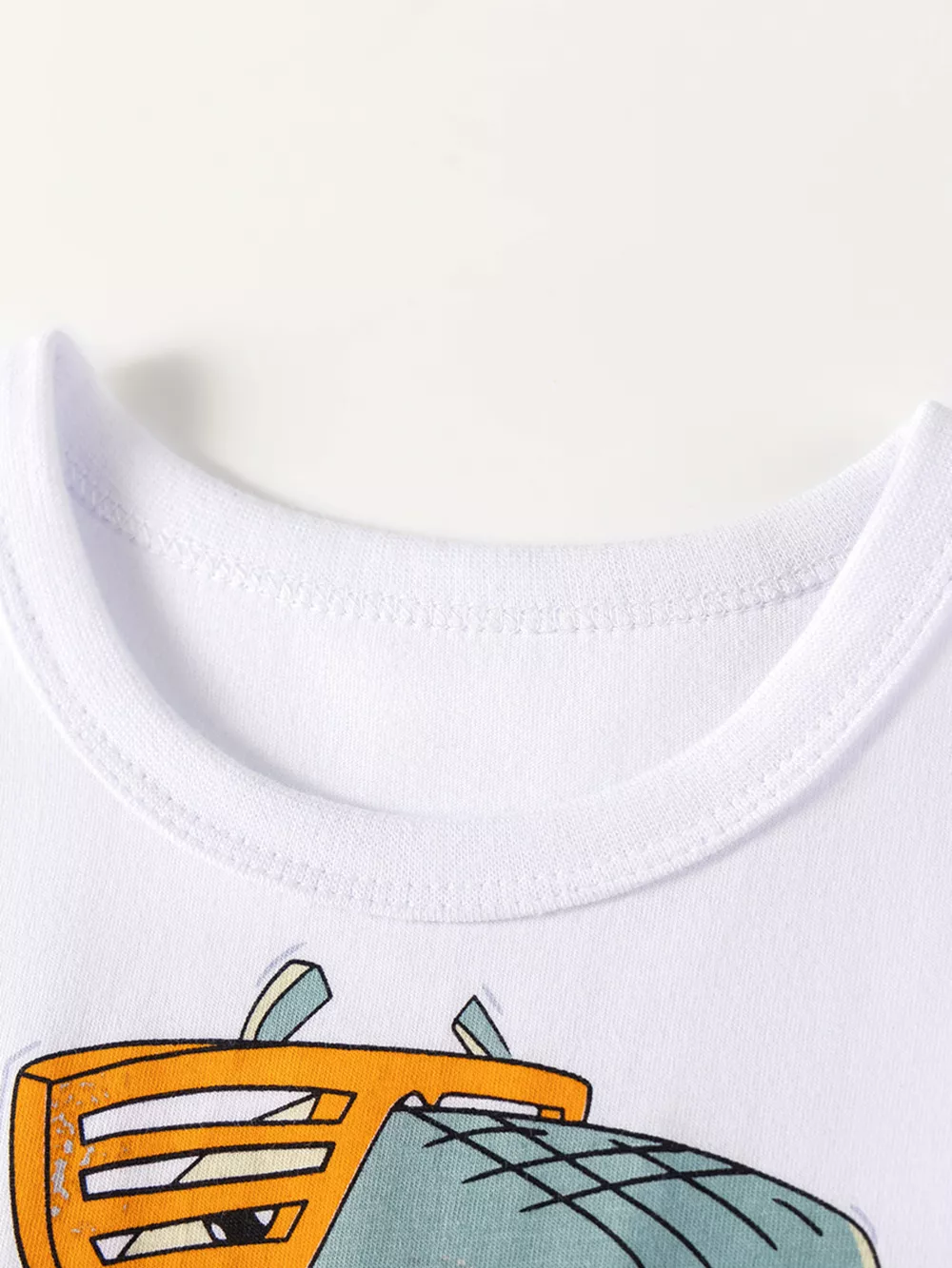 Children's Dinosaur Graphic Tee and Shorts Outfit Set, image 4