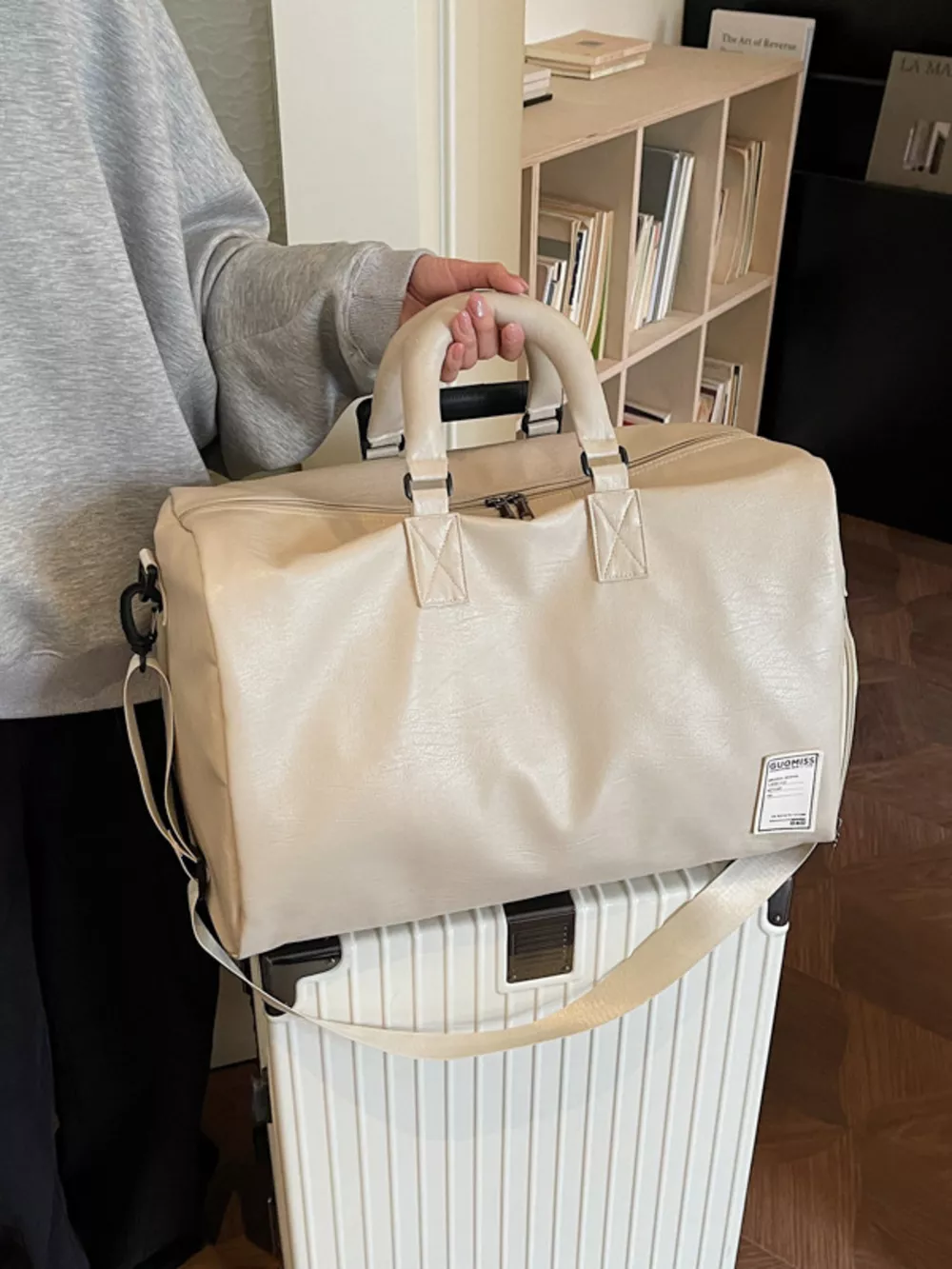 Large Capacity Leather Travel Bag, image 5