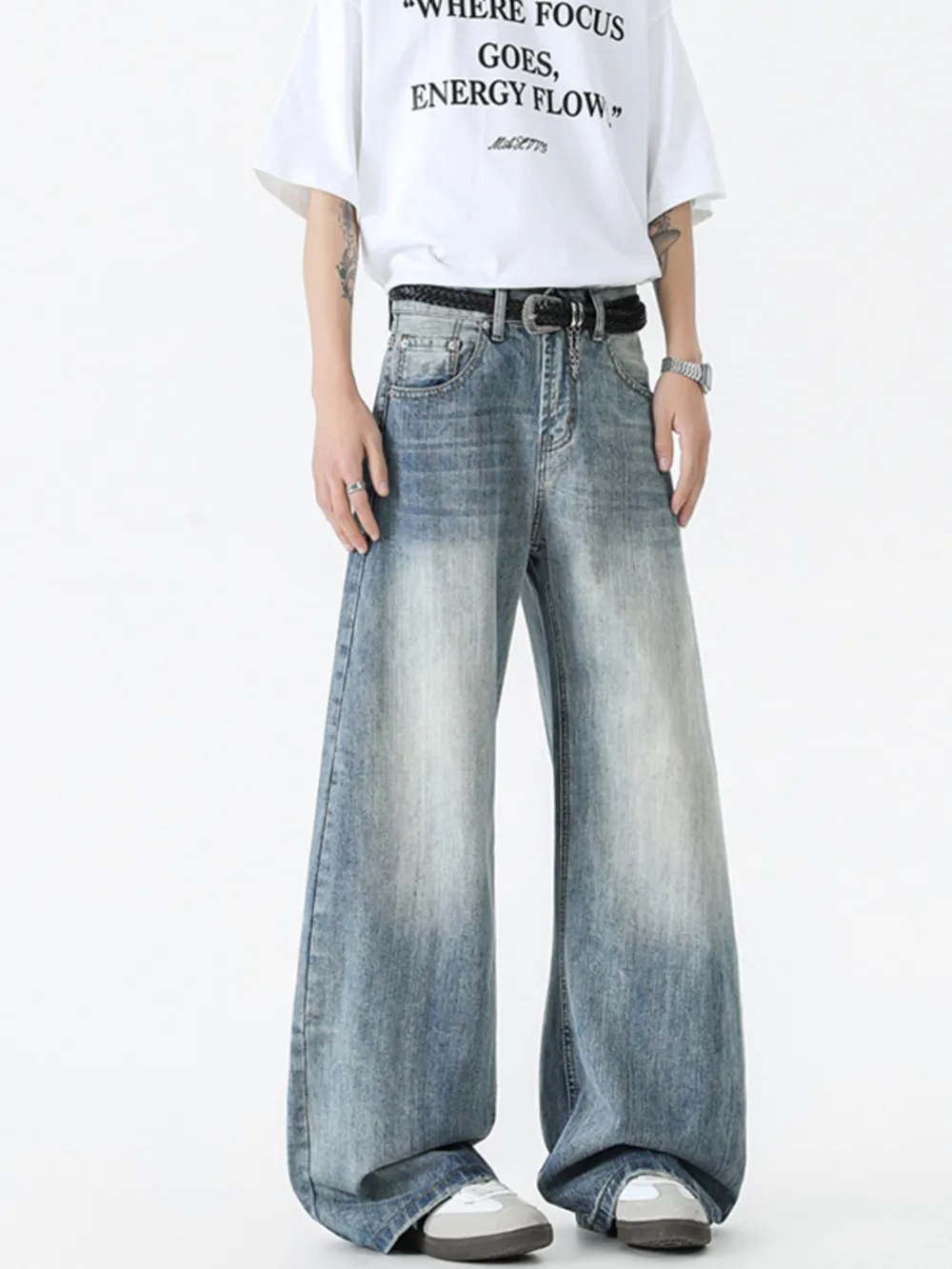 Men's Vintage Wash Wide Leg Jeans, image 2
