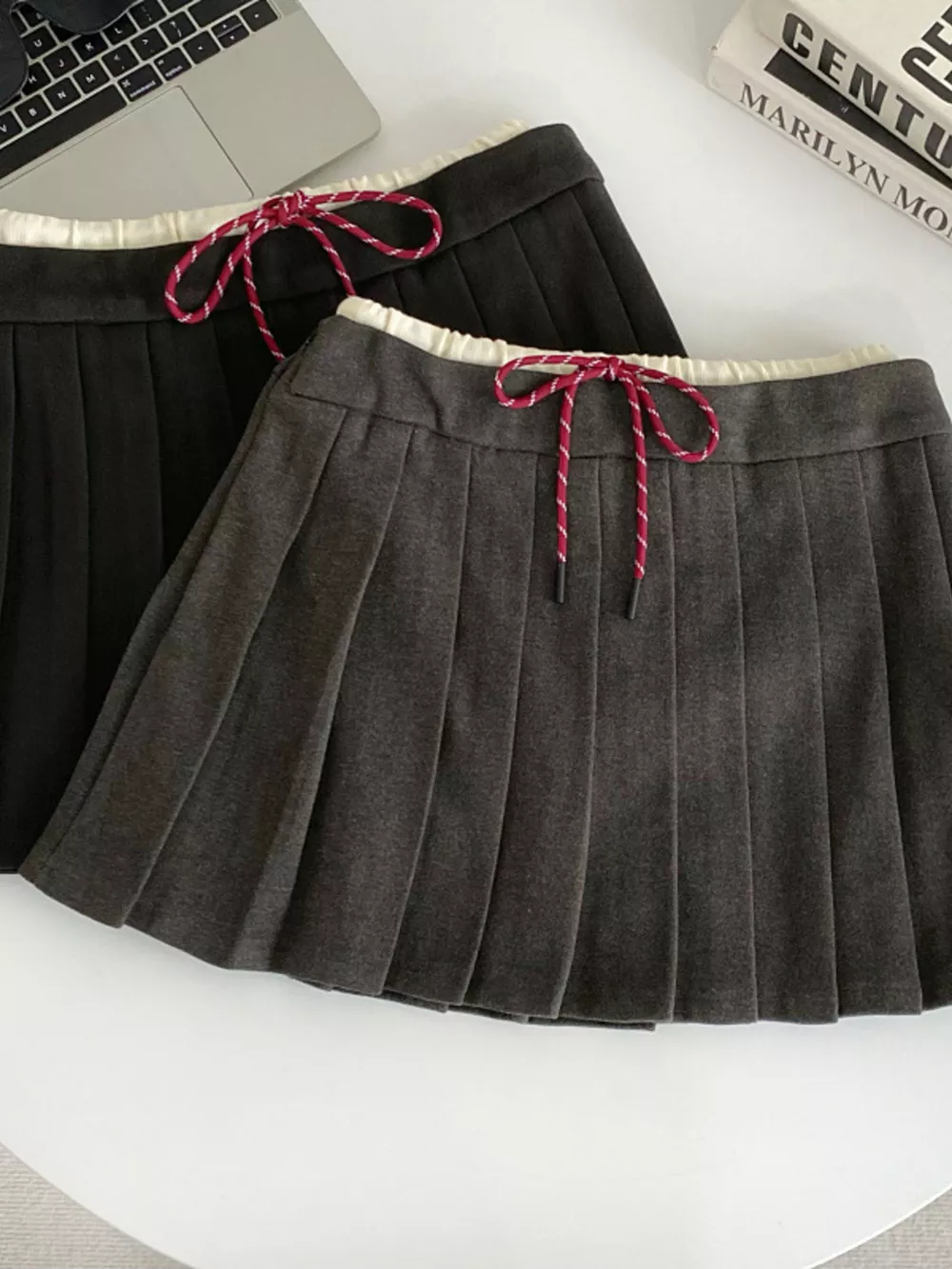 Pleated Mini Skirt, image 4