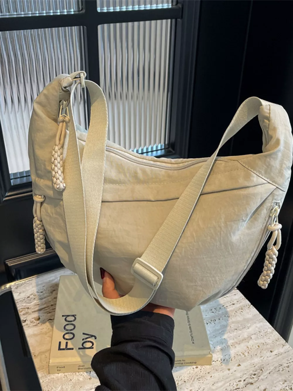 Casual Solid Color Lightweight Crossbody Bag, image 7