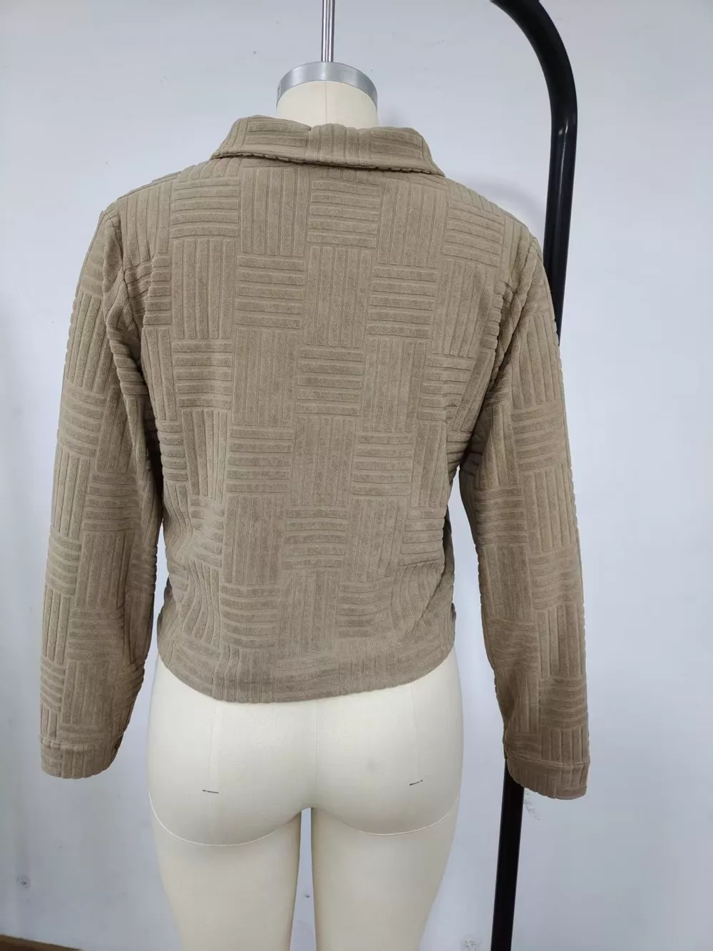 Textured Corduroy Button-Front Cropped Jacket, image 5