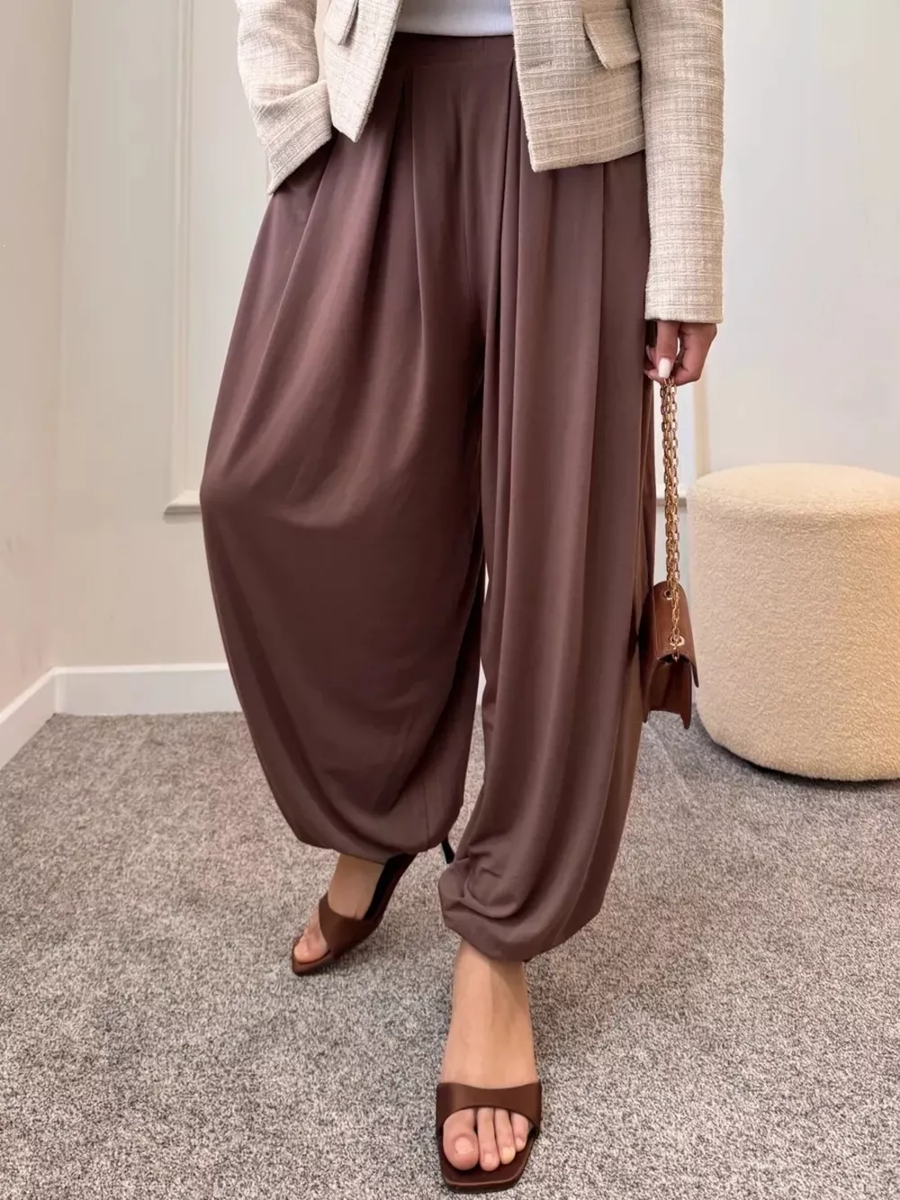 High-Waisted Wide-Leg Pants, image 11