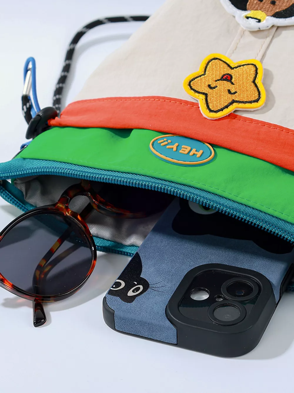 Waterproof Contrast Cartoon Crossbody Bag, image 7