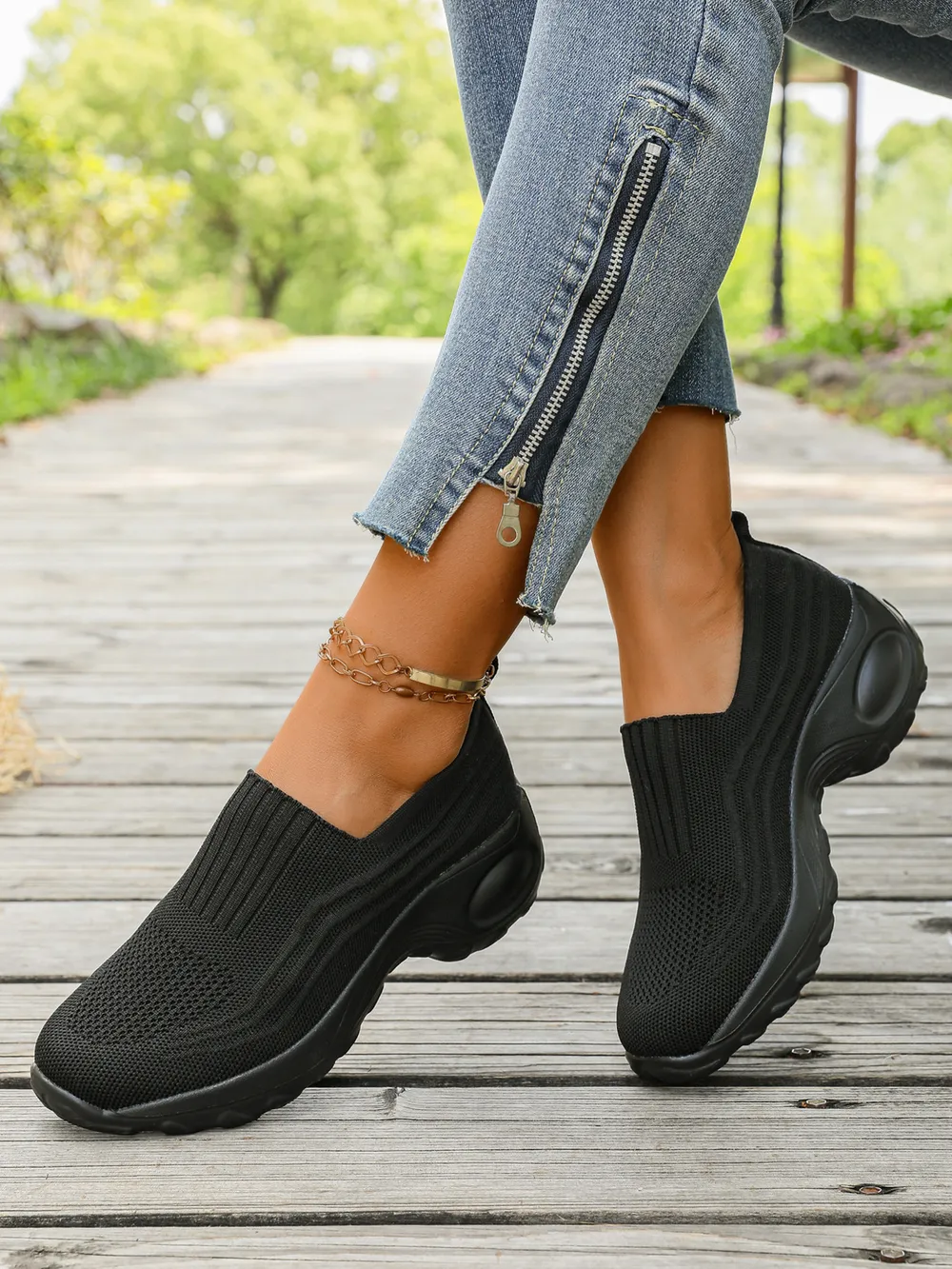 Round Toe Mesh Sneakers, image 4