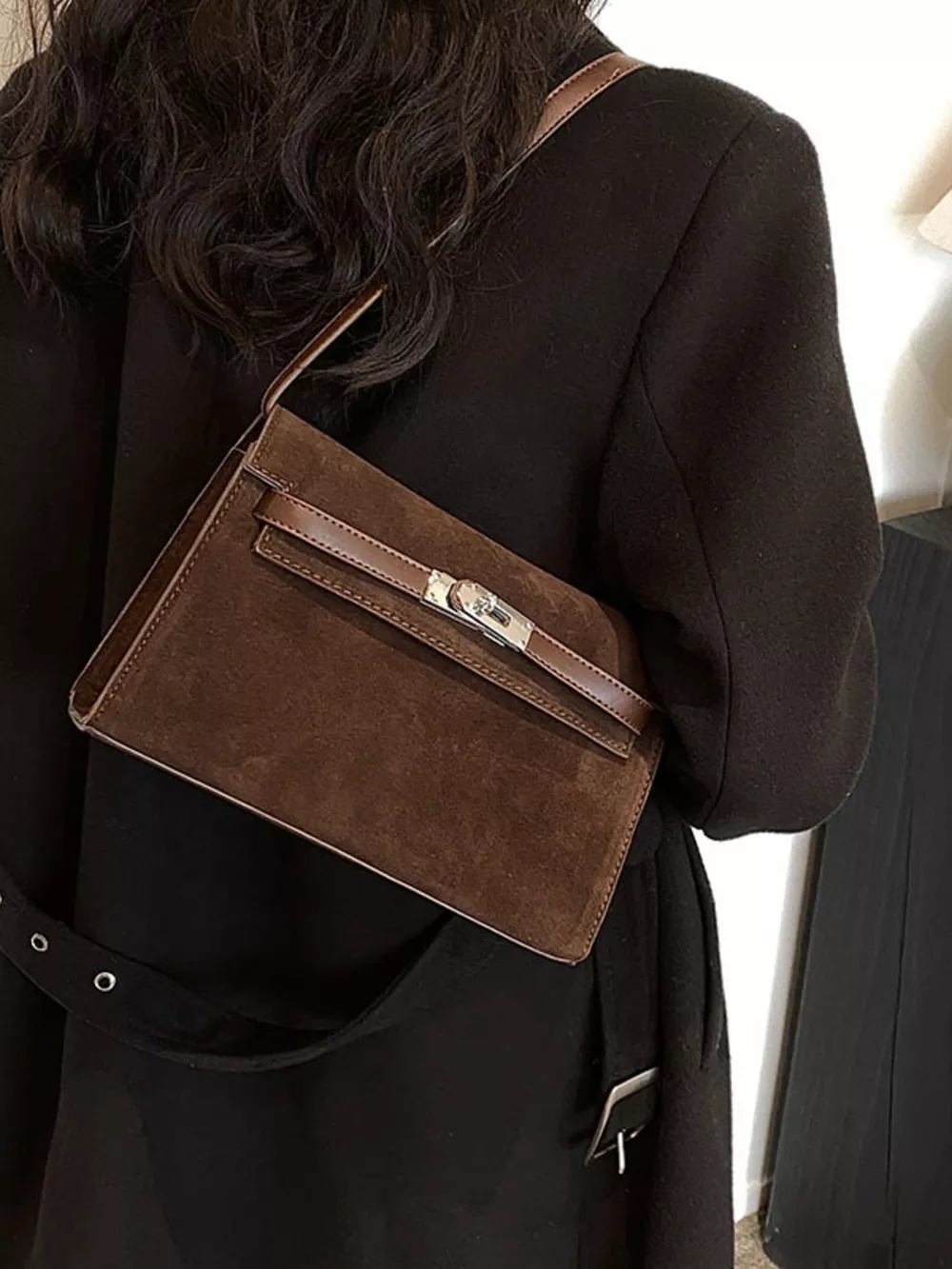 Solid Color Buckle Shoulder Bag, image 3