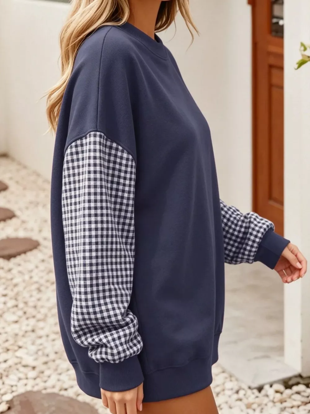 Christmas-Themed Contrast Gingham Long Sleeve Sweatshirt, image 12