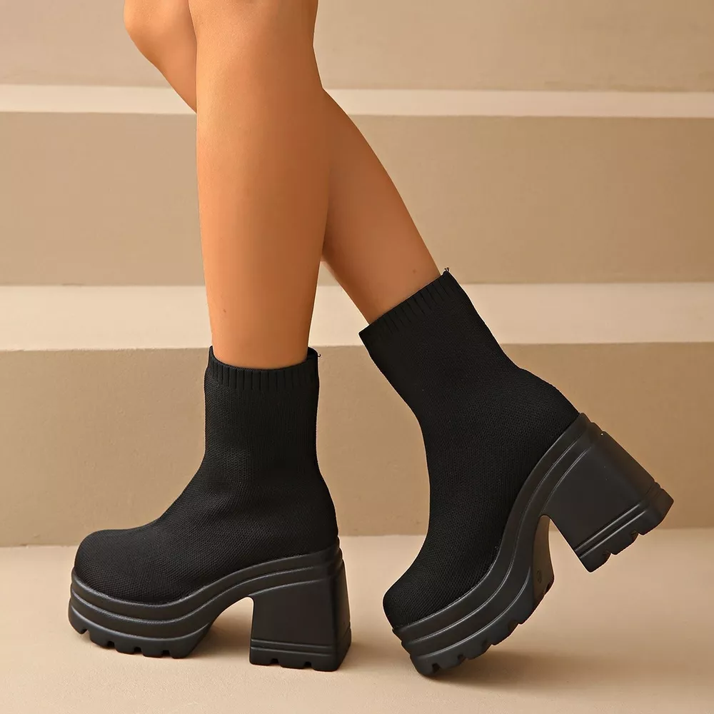 Round Toe Block Heels Boots, image 3