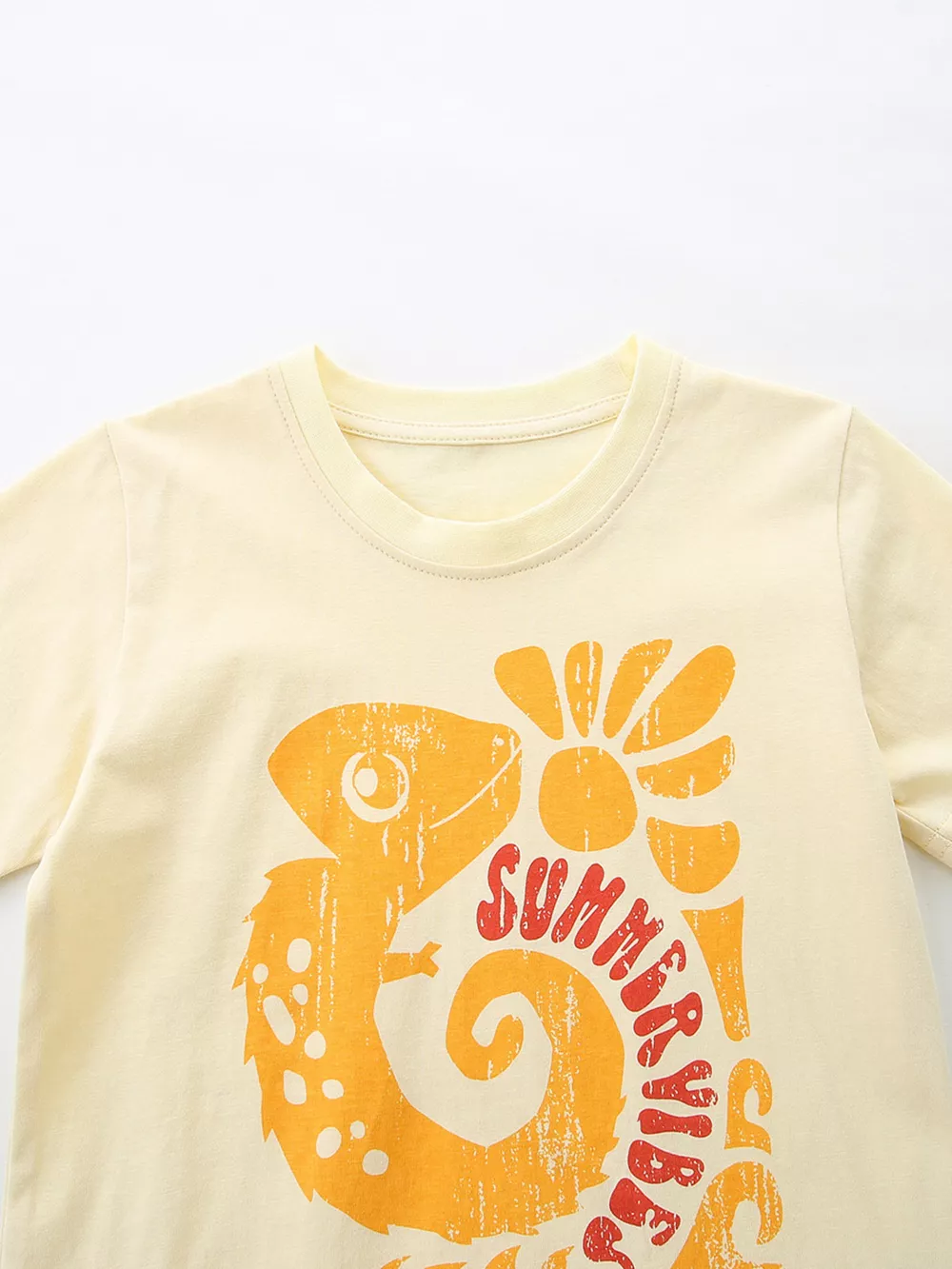 Children's Graphic Tee & Geometric Print Shorts Set, image 3