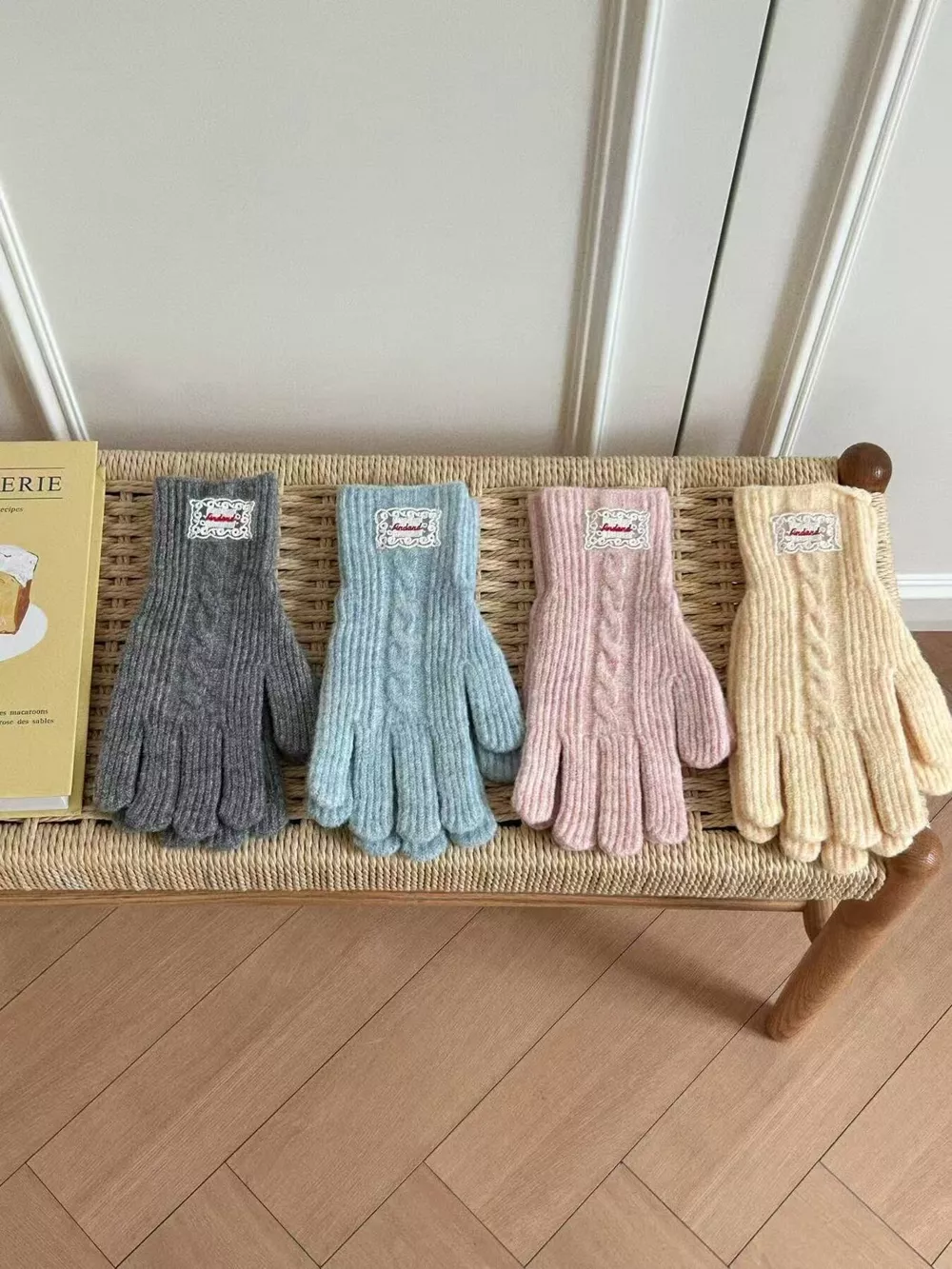 Cable Knit Warm Gloves, image 4