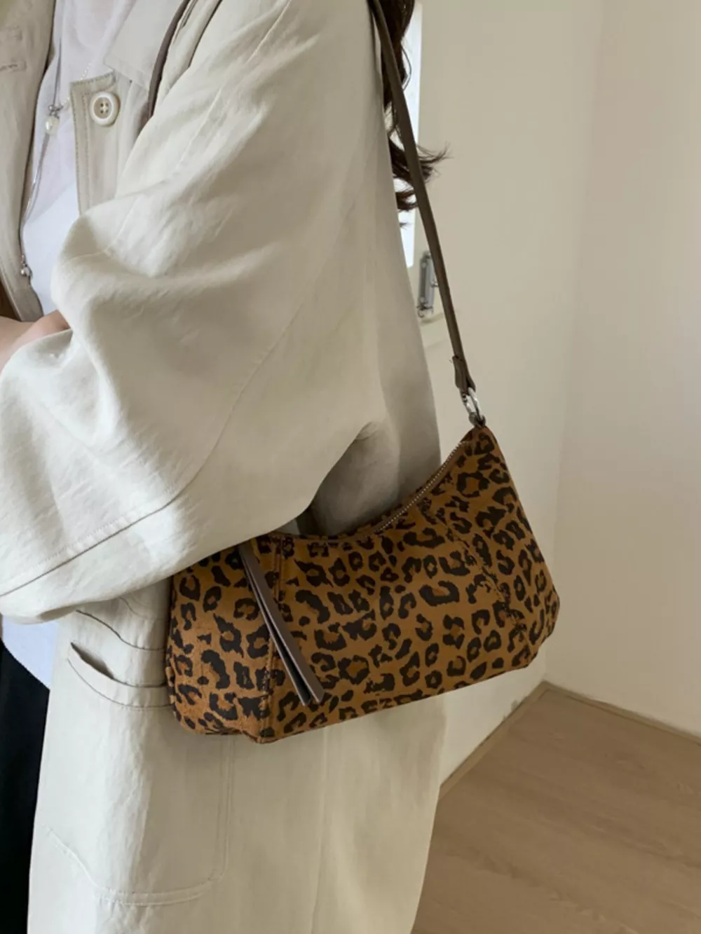 Vintage Suede Crossbody Bag, image 12