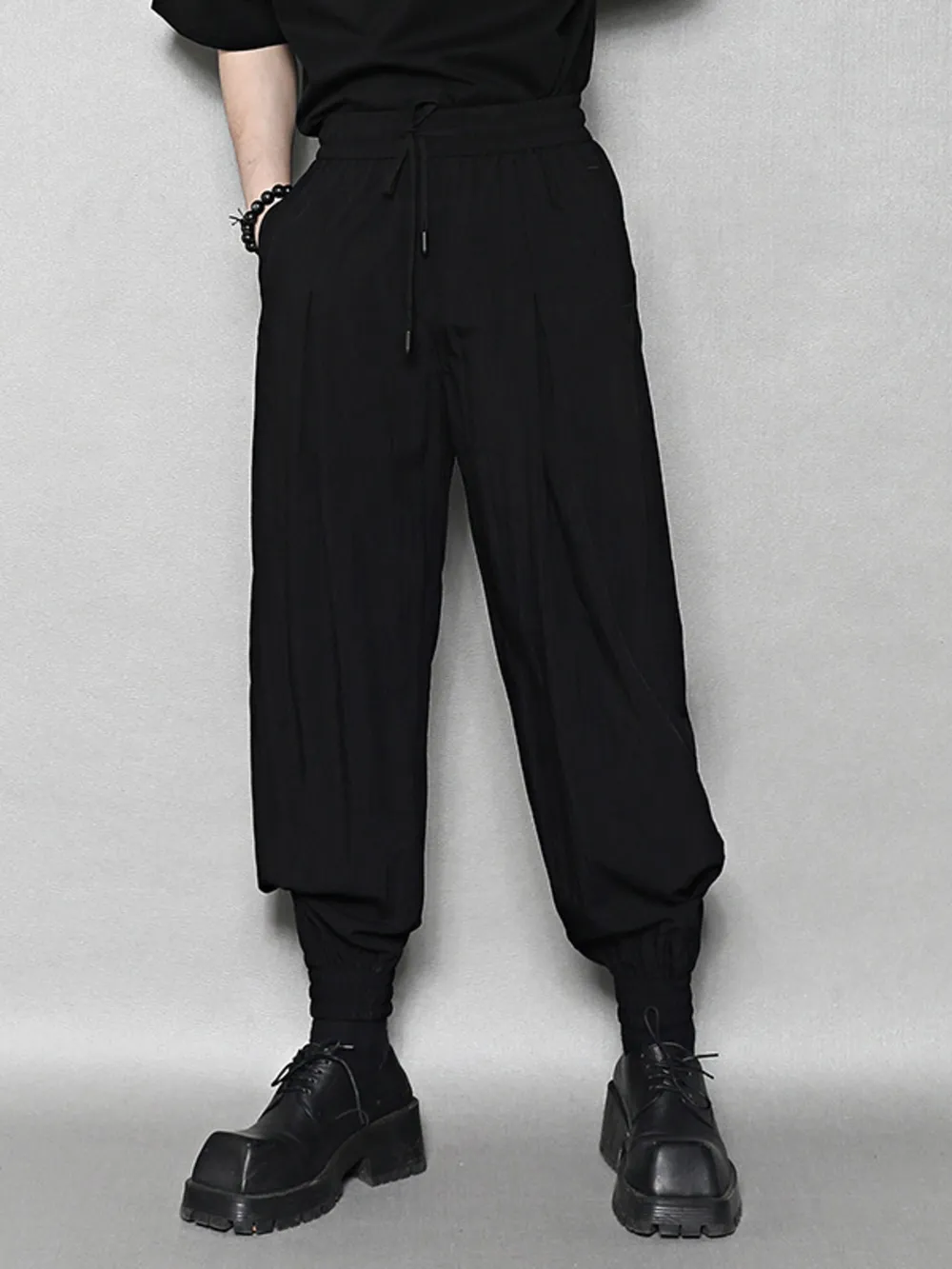 Men's Relaxed Fit Drawstring Ankle Cuffed Pants, image 2