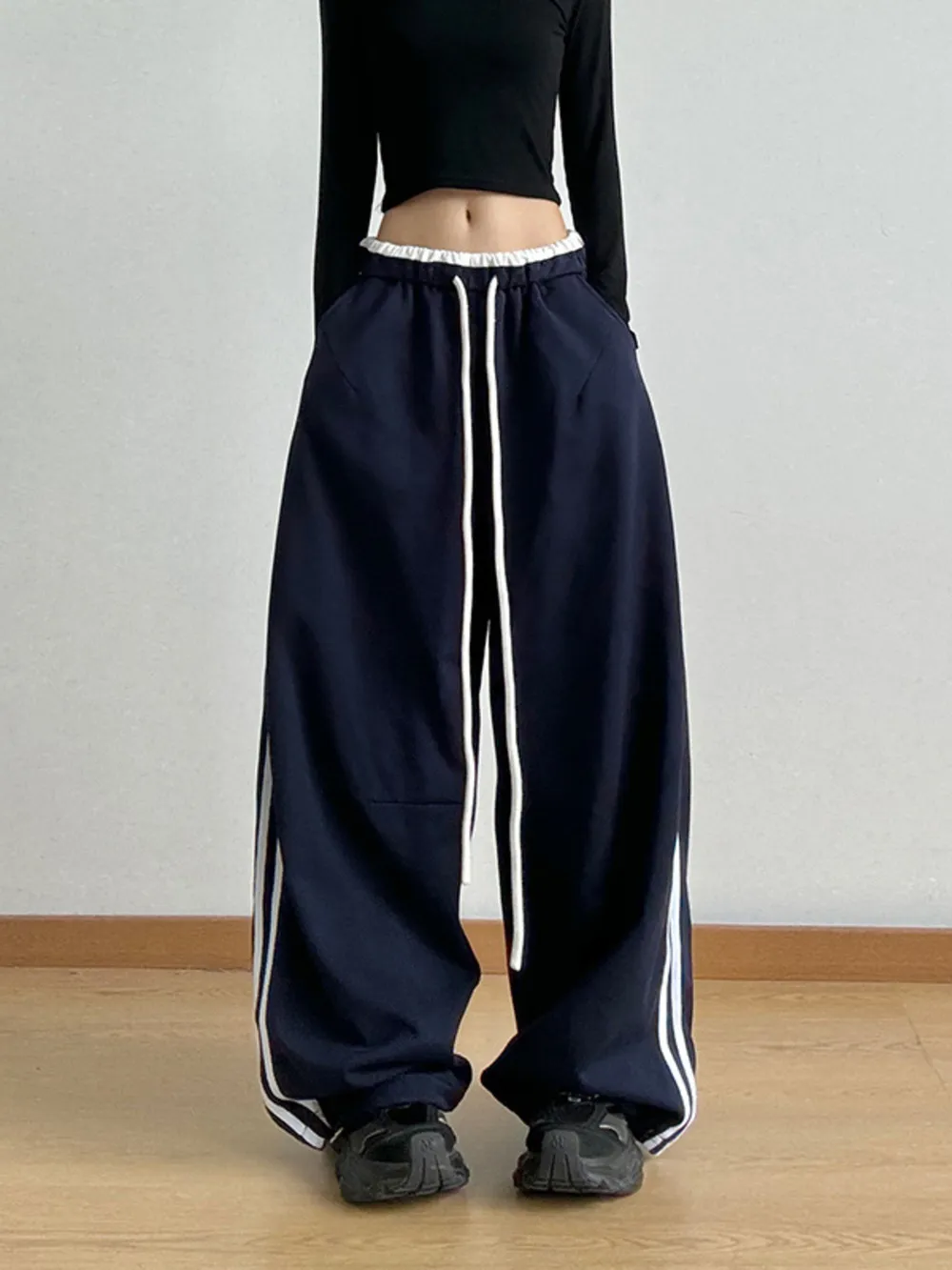 Wide Leg Drawstring Pants, image 16