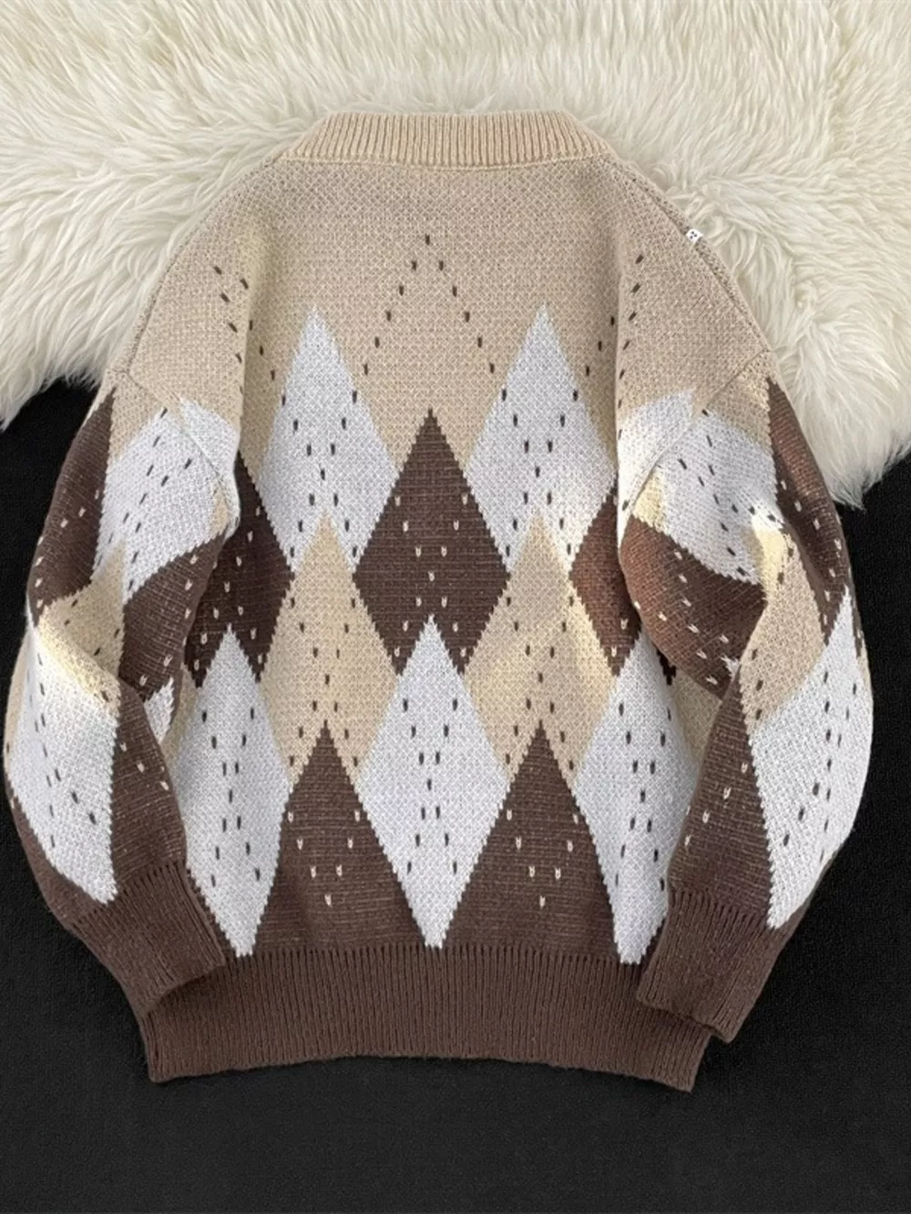 Men's Vintage Argyle Pattern Knit Pullover, image 4