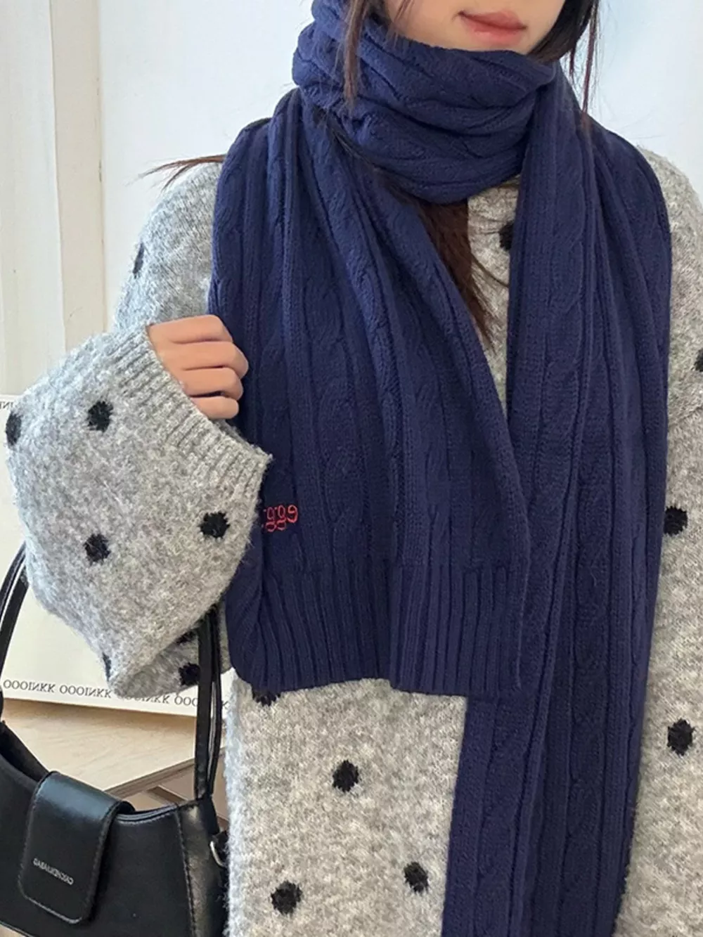 Ribbed Knitted Winter Scarf, image 4
